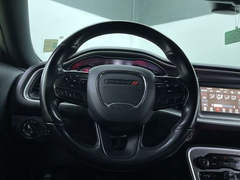 Used 2022 Dodge Challenger GT image 20