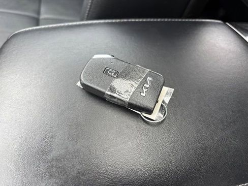 Used 2022 Kia Telluride EX w/ EX Premium Package AWD/4WD image 52