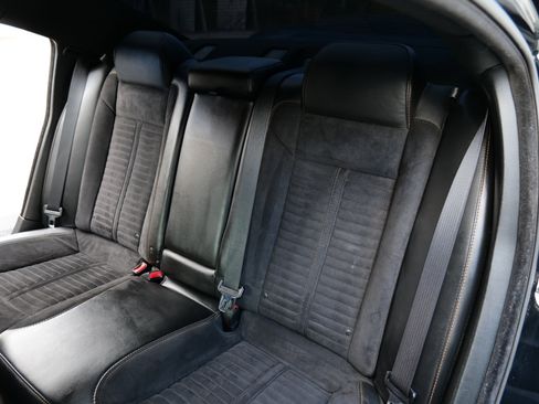 Used 2018 Dodge Charger R/T image 48