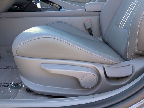 New 2026 Hyundai Elantra SEL Sport image 17