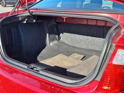 Used 2011 Ford Fusion SE w/ 202A Rapid Spec Order Code image 18