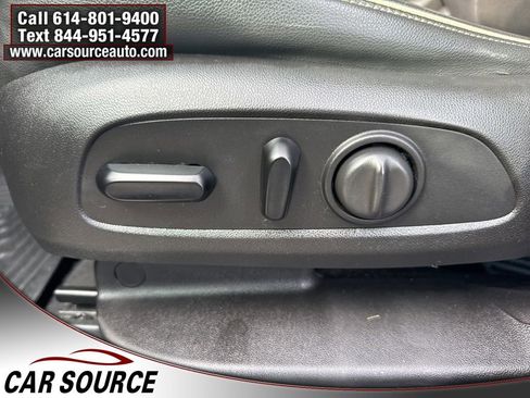 Used 2017 GMC Acadia Denali image 19