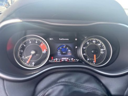 Used 2020 Jeep Cherokee Limited AWD/4WD image 6