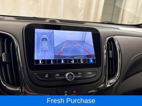 Used 2023 Chevrolet Equinox RS FWD image 27
