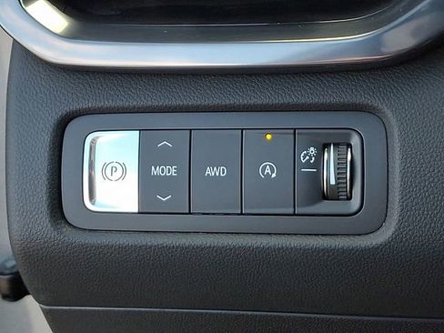 Used 2025 GMC Acadia AT4 w/ LPO, Floor Liner Package image 27