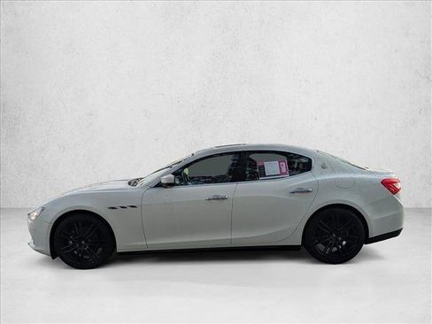Used 2017 Maserati Ghibli image 9