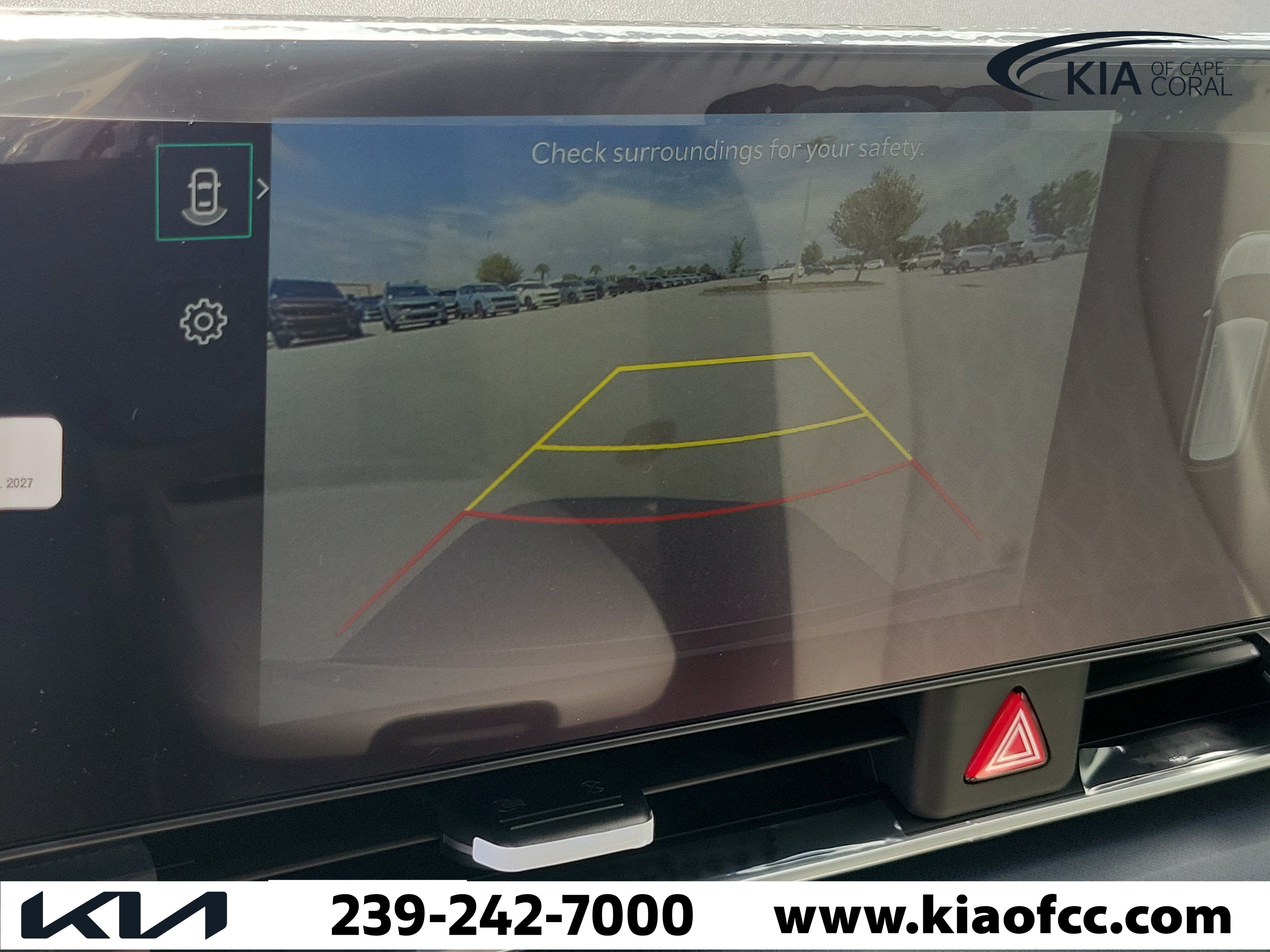New 2026 Kia Carnival EX FWD image 28