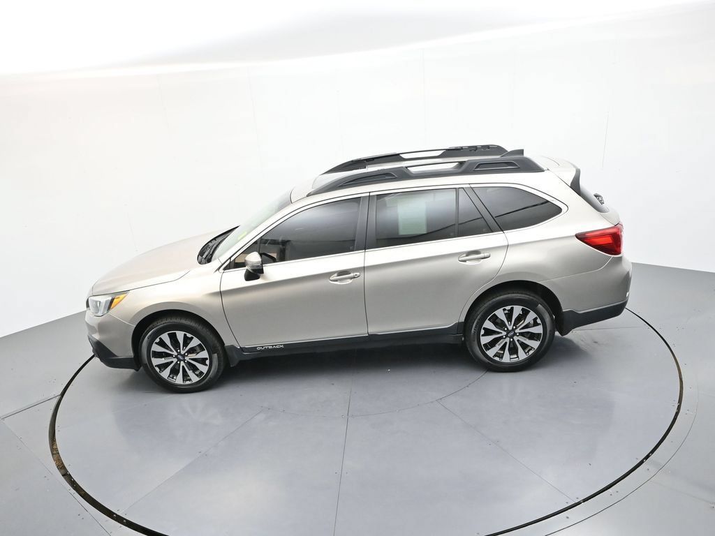 Used 2017 Subaru Outback 3.6R Limited AWD/4WD image 27