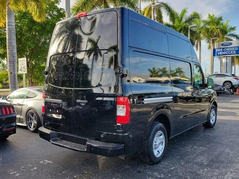 Used 2016 Nissan NV 2500 SV RWD image 3