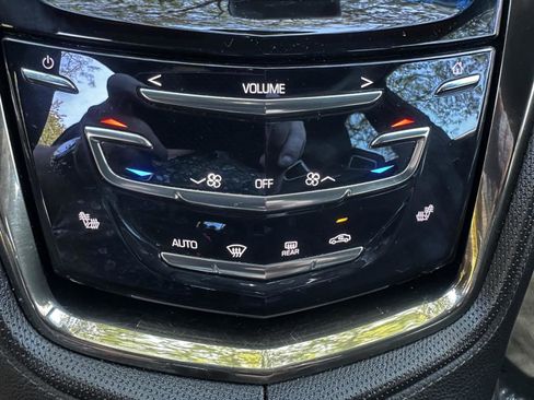 Used 2017 Cadillac CTS V w/ Luxury Package image 31