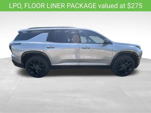 Used 2024 Chevrolet Traverse RS w/ LPO, Floor Liner Package FWD image 2