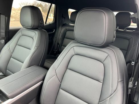 New 2026 GMC Terrain Elevation w/ Elevation Premium Package image 11