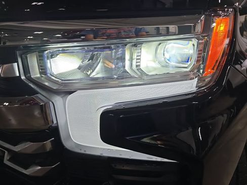 New 2026 Chevrolet Silverado 1500 LTZ AWD/4WD image 32