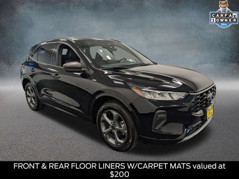 Used 2023 Ford Escape ST-Line w/ Tech Pack #1 AWD/4WD image 3