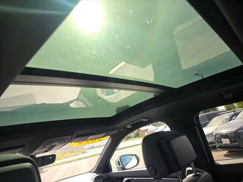 Certified 2024 Audi Q3 2.0T Premium Plus image 21