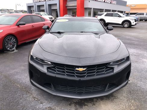 Used 2023 Chevrolet Camaro LT image 8