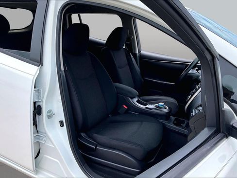 Used 2015 Nissan Leaf S w/ Charge Package FWD image 8