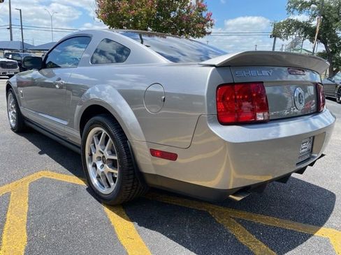 Used 2009 Ford Mustang Shelby GT500 RWD image 3