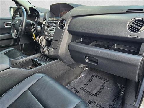 Used 2012 Honda Pilot Touring image 25