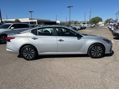 Used 2024 Nissan Altima 2.5 SV