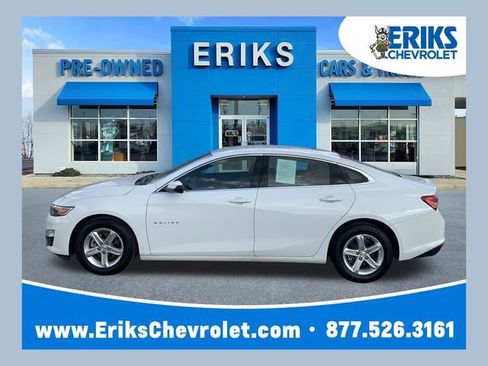 Used 2024 Chevrolet Malibu LS image 1