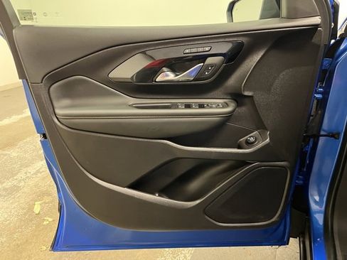 Used 2024 GMC Terrain AT4 w/ Tech Package image 18