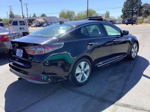 Used 2015 Kia Optima EX image 11