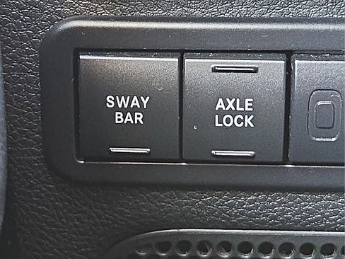 Used 2018 Jeep Wrangler Rubicon w/ Dual Top Group image 20