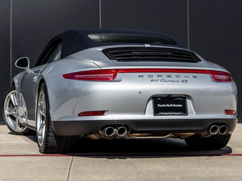 Certified 2014 Porsche 911 Carrera 4S image 10