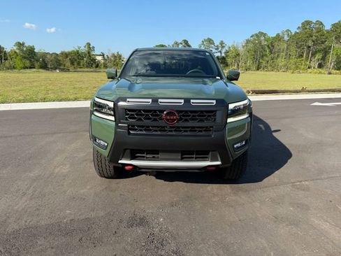 Used 2025 Nissan Frontier PRO-4X w/ Pro Premium Package image 17