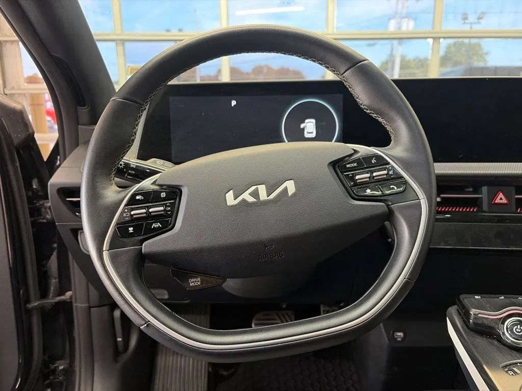 Used 2022 Kia EV6 GT-Line w/ GT-Line White Seat Package AWD/4WD image 23
