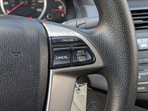 Used 2010 Honda Accord LX image 23