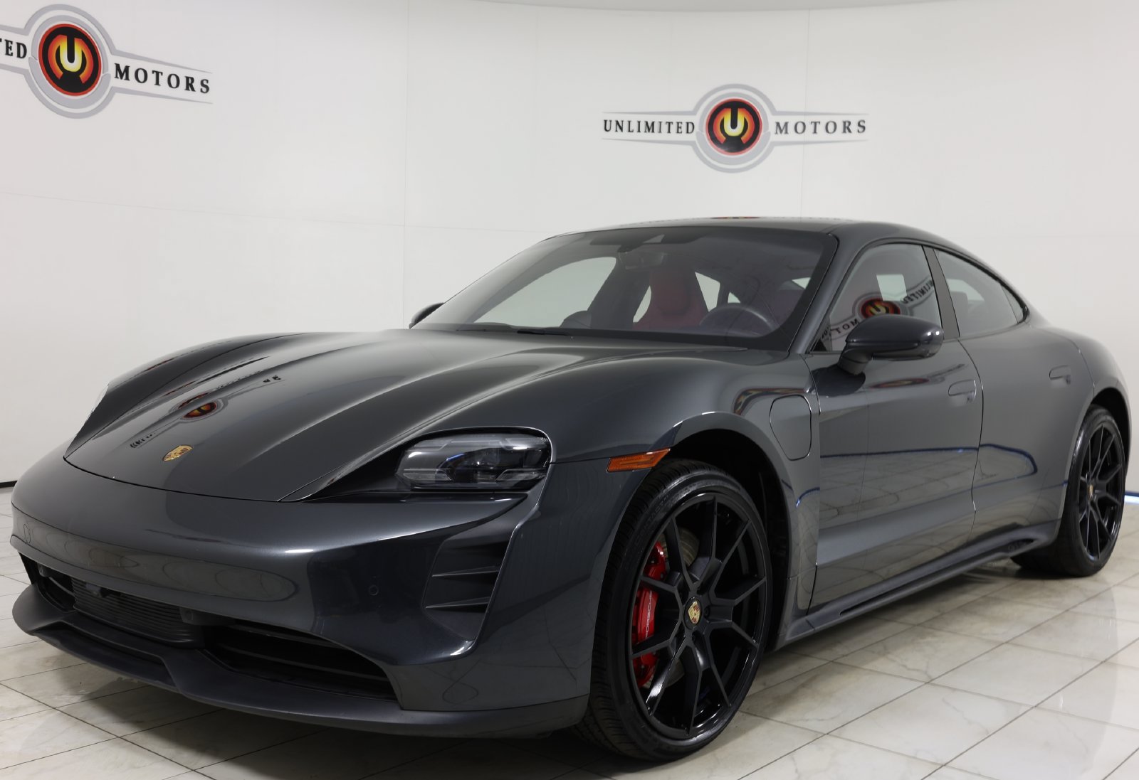 Used 2024 Porsche Taycan GTS w/ Premium Package (P6U) AWD/4WD image 5