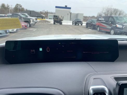 Used 2025 Ford Expedition Platinum image 20