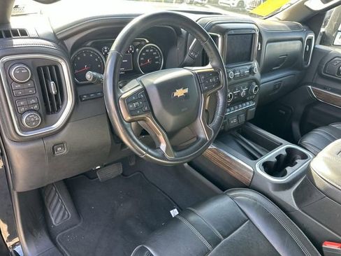 Used 2021 Chevrolet Silverado 2500 High Country w/ Z71 Off-Road Package image 6