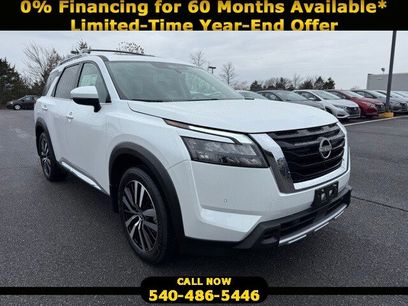 New 2025 Nissan Pathfinder Platinum w/ Cargo Package