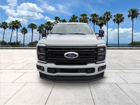 New 2026 Ford F250 Platinum AWD/4WD image 3