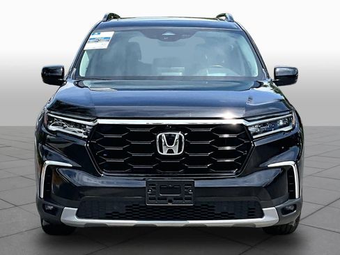 Used 2023 Honda Pilot Elite image 4