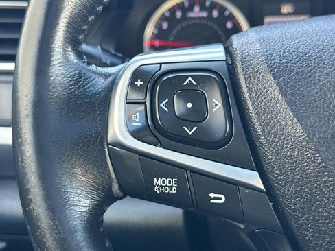 Used 2015 Toyota Camry XSE w/ Moonroof Package FWD image 26