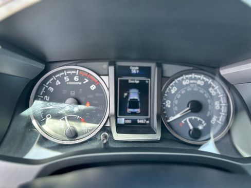 Used 2023 Toyota Tacoma TRD Pro AWD/4WD image 16