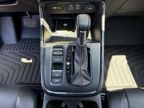 Used 2025 Honda CR-V Sport Touring image 18