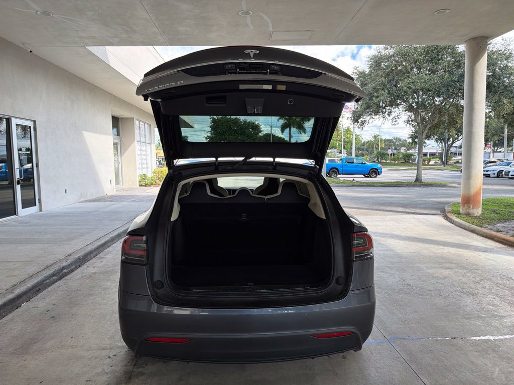 Used 2018 Tesla Model X 100D AWD/4WD image 35