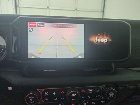 New 2026 Jeep Gladiator Rubicon image 25