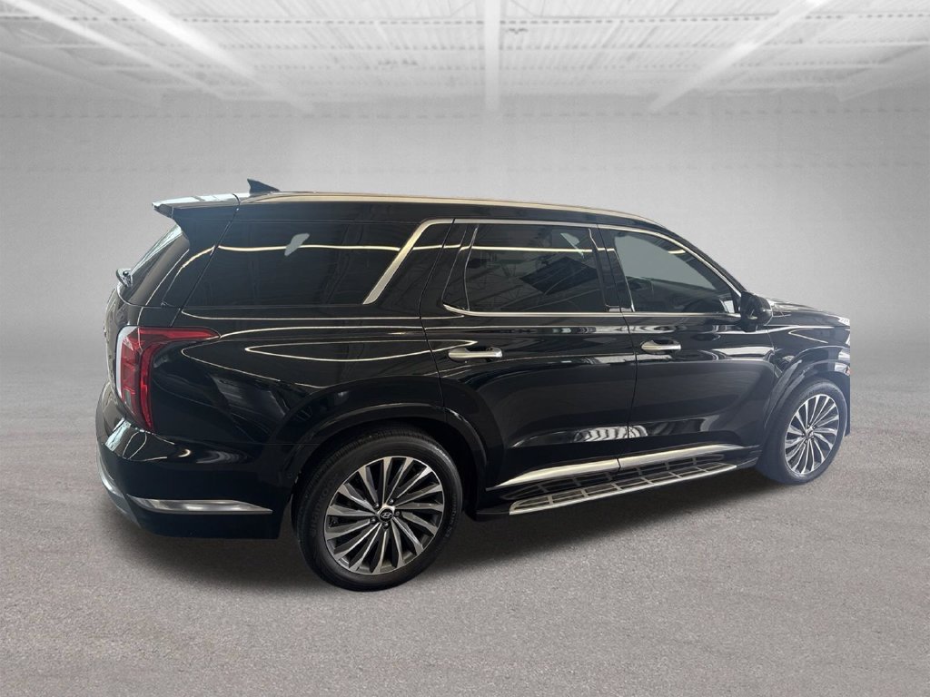 Used 2024 Hyundai Palisade Calligraphy FWD image 22