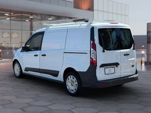 Used 2017 Ford Transit Connect XL FWD image 4