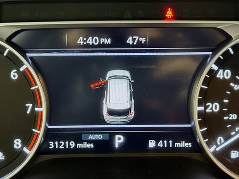 Used 2023 Nissan Rogue SL image 17