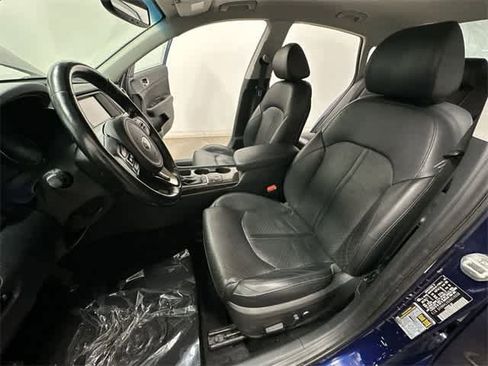 Used 2018 Kia Optima EX image 16