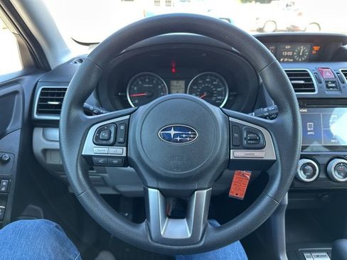 Used 2018 Subaru Forester 2.5i Premium image 23