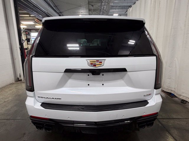 New 2026 Cadillac Escalade V w/ LPO, Floor Liner Package AWD/4WD image 6