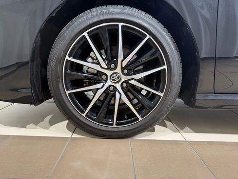 Certified 2023 Toyota Camry SE w/ Cold Weather Package FWD image 9